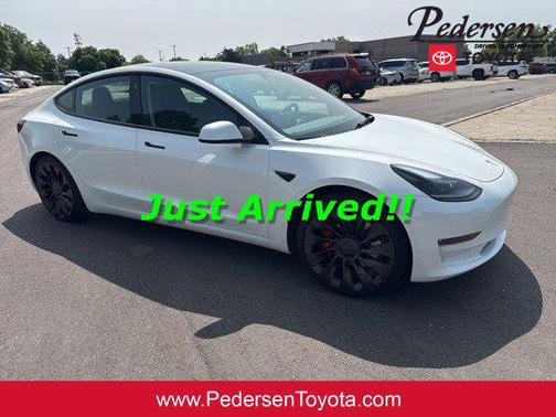 2023 Tesla Model 3 Performance