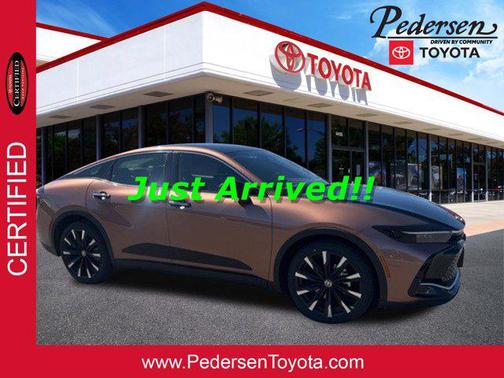 Bronze Age/Black 2023 Toyota Crown Platinum