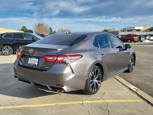 2019 Toyota Camry SE