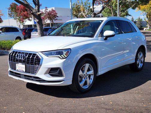 2020 Audi Q3 45 Premium Plus