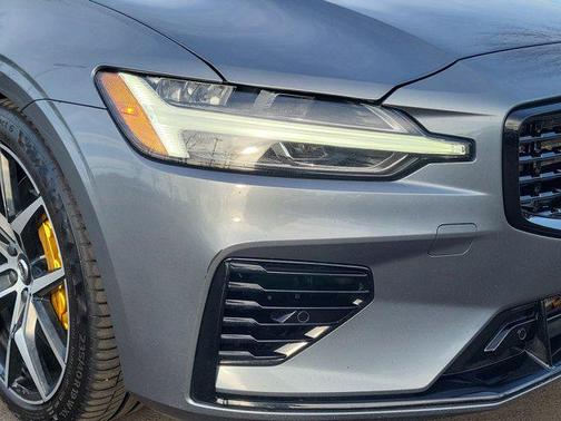 2021 Volvo V60 Polestar