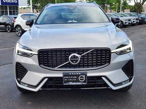 2025 Volvo XC60 Plus