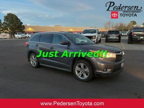 2016 Toyota Highlander Limited Platinum