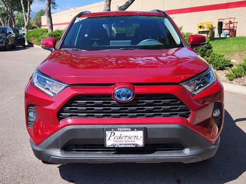 2021 Toyota RAV4 Hybrid XLE