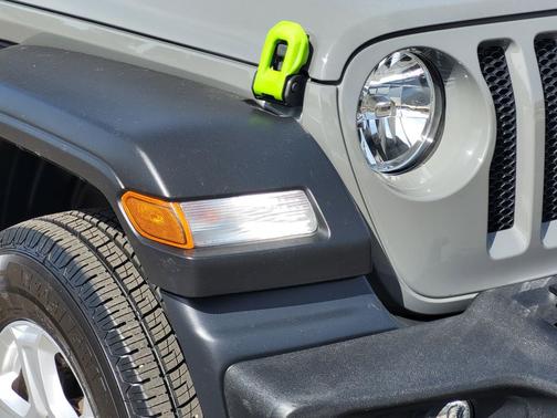 Sting-Gray Clearcoat 2020 Jeep Wrangler Sport S