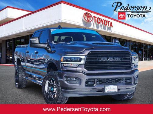 2024 RAM 2500 Laramie Crew Cab 4x4 6'4' Box