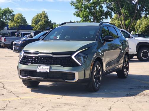 Jungle Green 2024 Kia Sportage X-Line