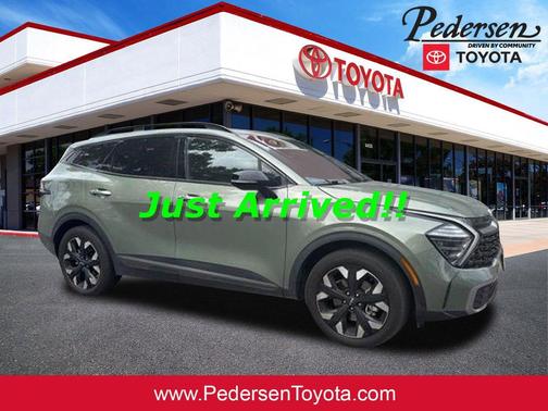 Jungle Green 2024 Kia Sportage X-Line