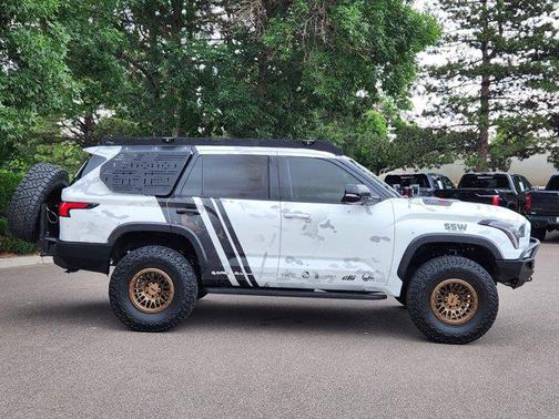 2023 Toyota Sequoia Base