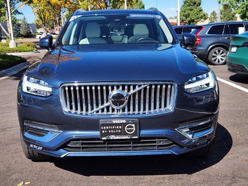 2023 Volvo XC90 B6 Plus 7-Seater