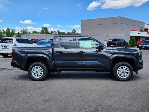 2025 Toyota Tacoma SR