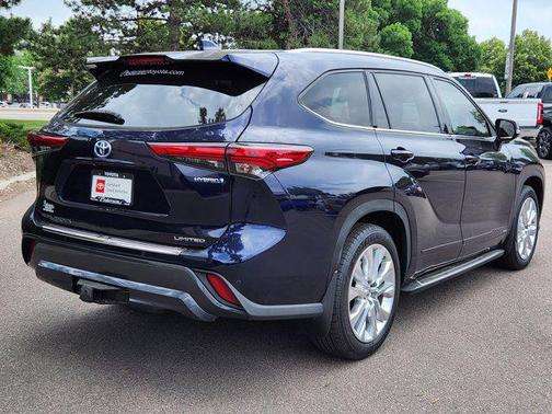 2023 Toyota Highlander Hybrid Limited