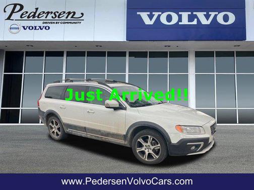 2015 Volvo XC70 T6 Platinum
