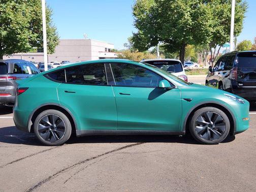 2021 Tesla Model Y Long Range Dual Motor All-Wheel Drive