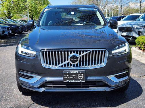 2022 Volvo XC90 T6 Inscription