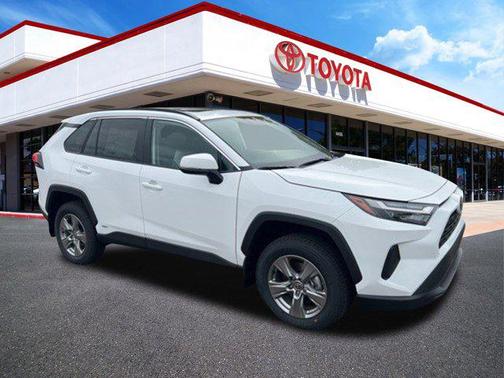 2025 Toyota RAV4 Hybrid XLE