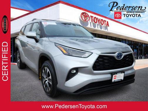 2023 Toyota Highlander Hybrid XLE