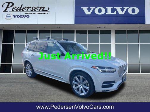 2019 Volvo XC90 T6 Inscription