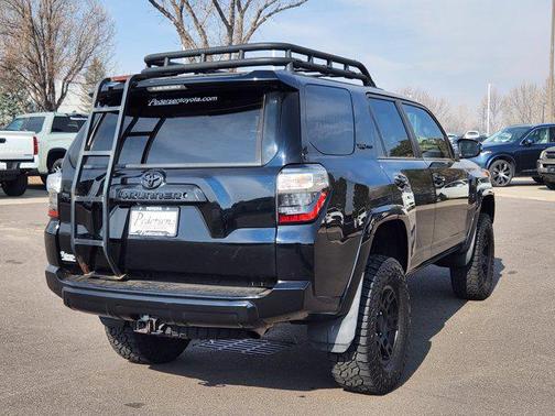 Midnight Black Metallic 2016 Toyota 4Runner Trail Premium