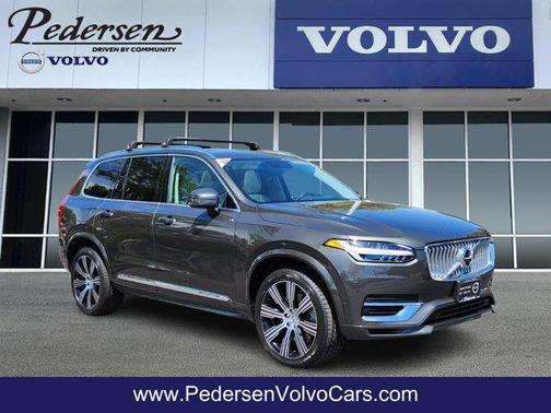 2022 Volvo XC90 Recharge Plug-In Hybrid T8 Inscription 6 Passenger
