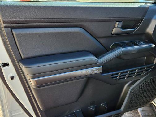 2025 Toyota 4Runner TRD Off Road