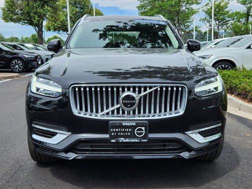 2023 Volvo XC90 Recharge Plug-In Hybrid T8 Ultimate Bright Theme 7-Seater