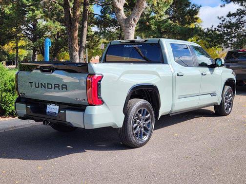 2025 Toyota Tundra Hybrid Platinum