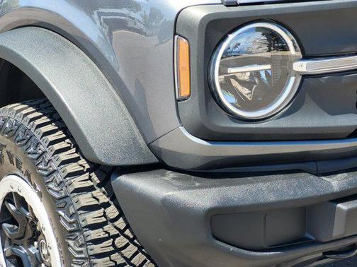Carbonized Gray Metallic 2023 Ford Bronco Base