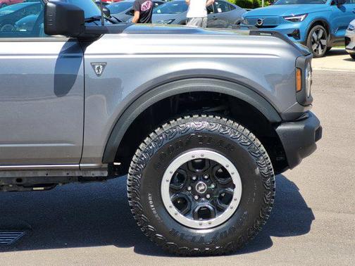 Carbonized Gray Metallic 2023 Ford Bronco Base