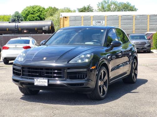 Black 2019 Porsche Cayenne Turbo