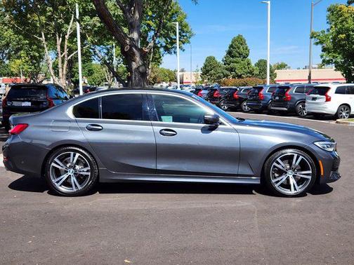 2021 BMW 330 330i