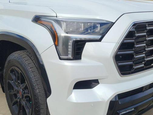 2025 Toyota Sequoia Platinum