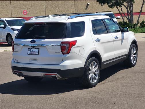 White Platinum Clearcoat Metallic 2017 Ford Explorer Limited