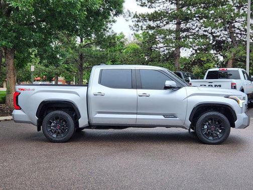 2024 Toyota Tundra Platinum