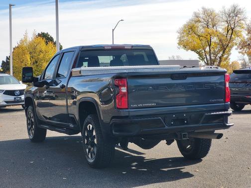 Shadow Gray Metallic 2020 Chevrolet Silverado 2500 Custom