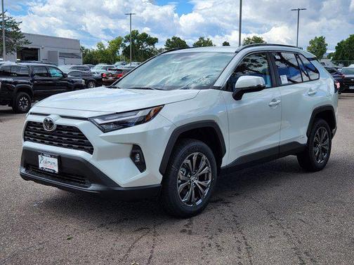 2025 Toyota RAV4 Hybrid XLE Premium