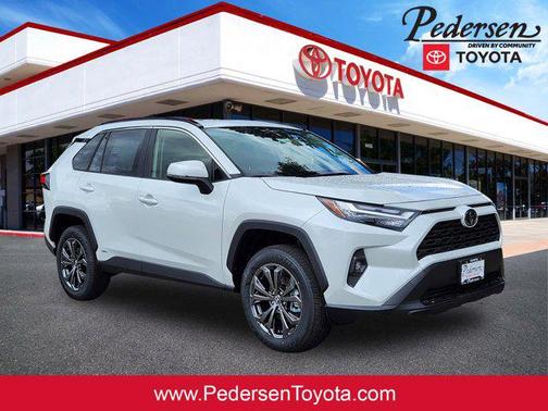 2025 Toyota RAV4 Hybrid XLE Premium