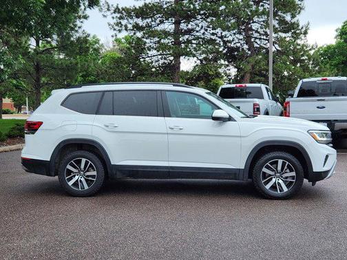 2023 Volkswagen Atlas 2.0T SE
