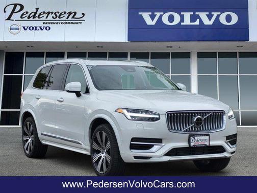 Crystal White Metallic 2024 Volvo XC90 Recharge Plug-In Hybrid T8 Plus Bright Theme 7-Seater