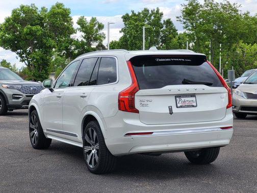 Crystal White Metallic 2024 Volvo XC90 Recharge Plug-In Hybrid T8 Plus Bright Theme 7-Seater