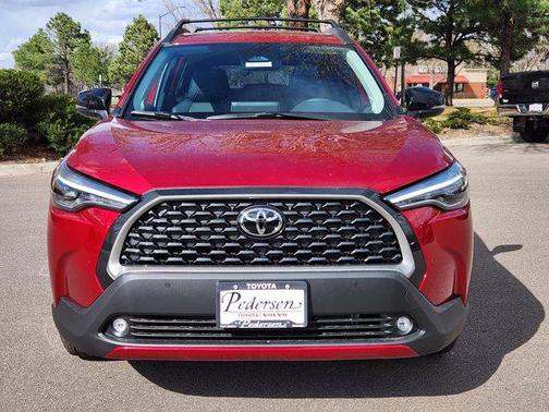 2025 Toyota Corolla Cross XLE