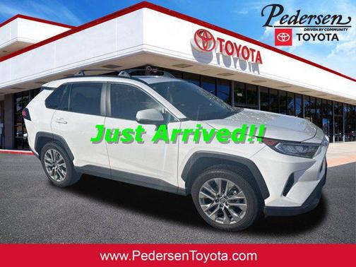 2020 Toyota RAV4 XLE Premium