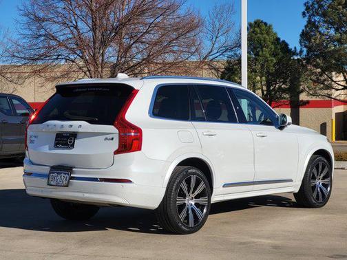 2023 Volvo XC90 B6 Ultimate 6-Seater