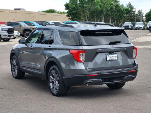 Carbonized Gray Metallic 2023 Ford Explorer XLT
