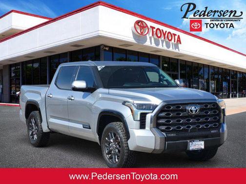 2023 Toyota Tundra Platinum