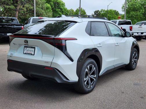 2025 Toyota bZ4X XLE