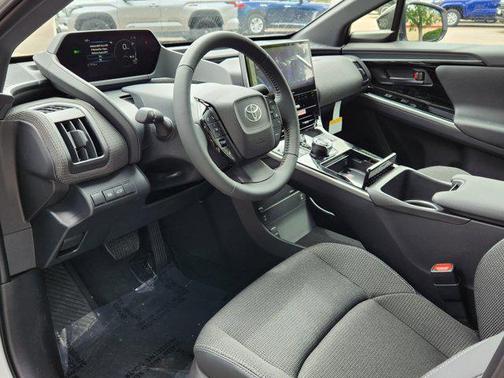 2025 Toyota bZ4X XLE