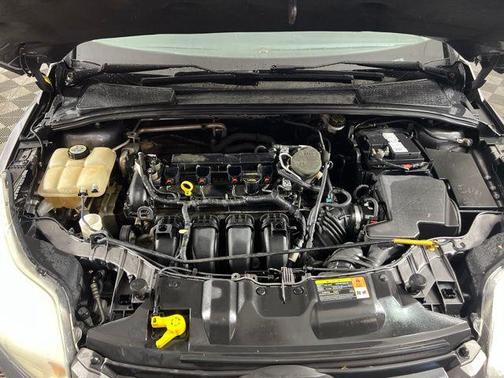 Sterling Gray Metallic 2013 Ford Focus SE