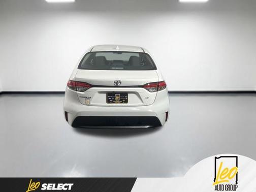 White 2022 Toyota Corolla LE