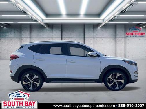 2017 Hyundai TUCSON Sport